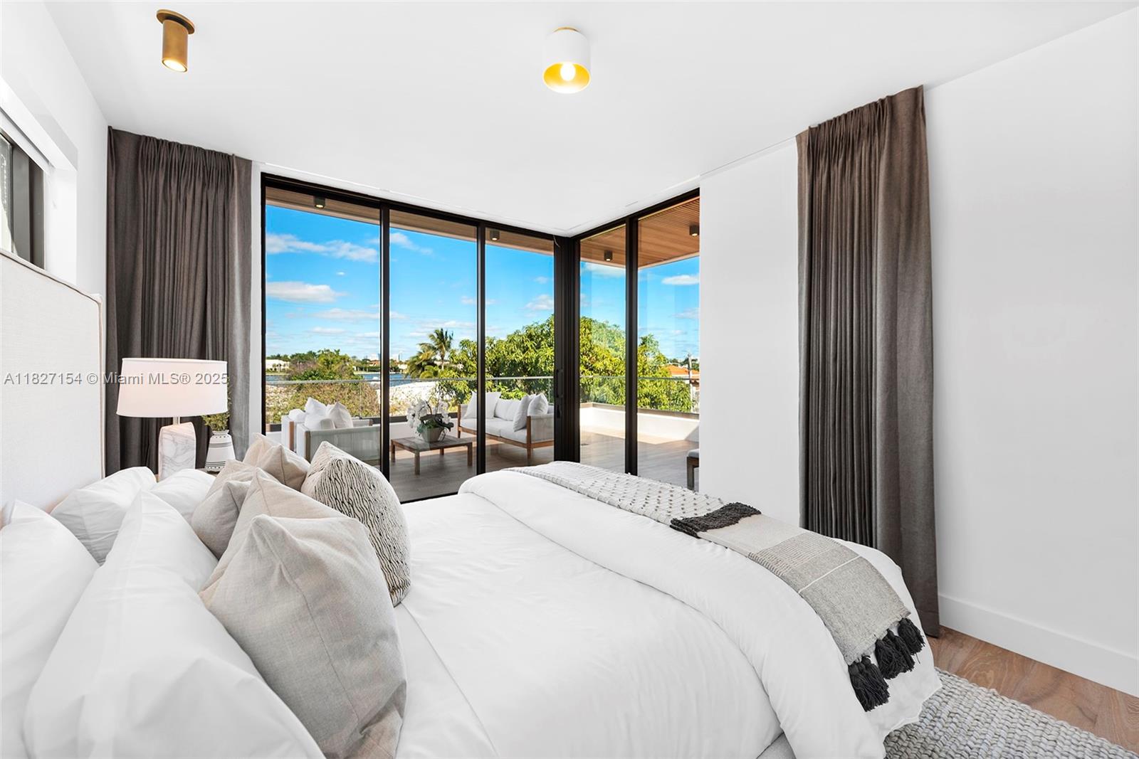 1510 Stillwater Dr Miami Beach, FL 33141 1510 Stillwater Dr Miami Beach, FL 33141