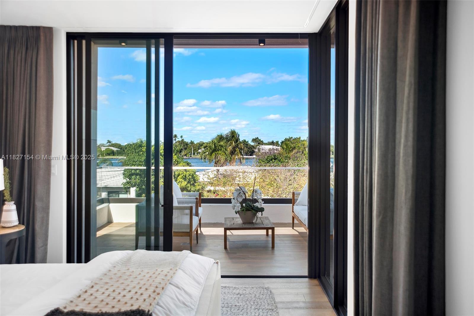 1510 Stillwater Dr Miami Beach, FL 33141 1510 Stillwater Dr Miami Beach, FL 33141