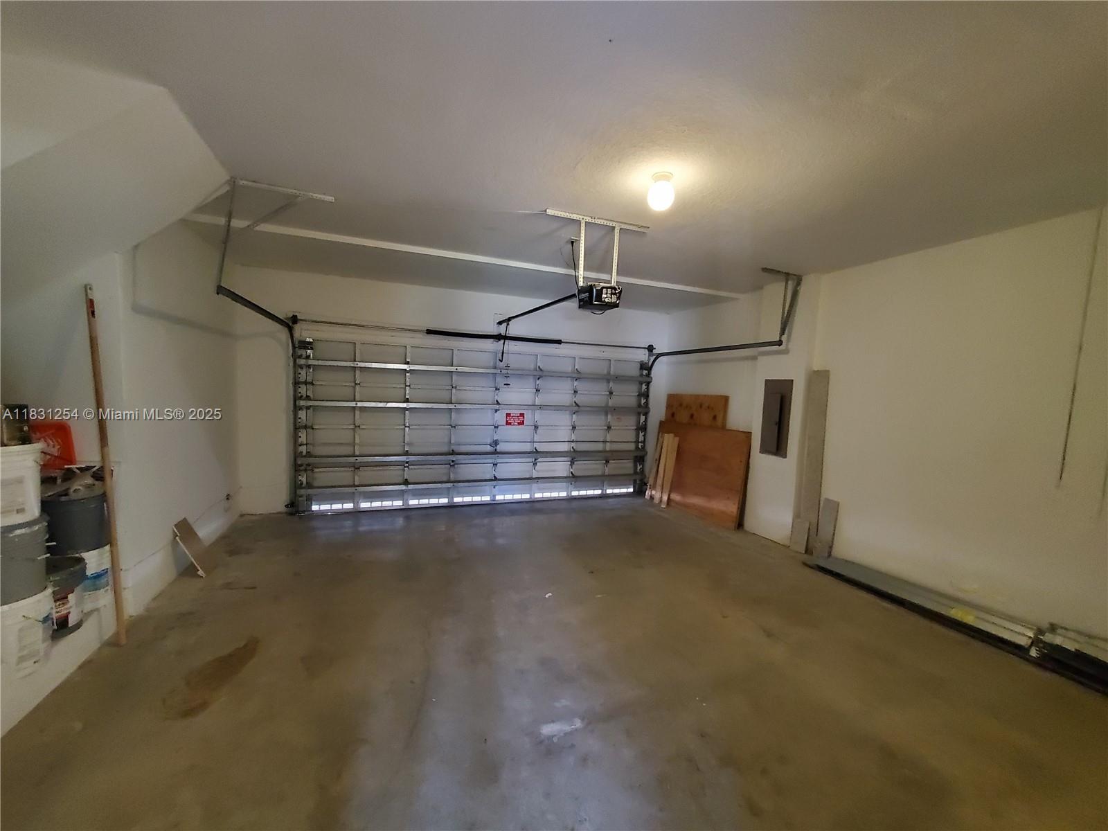 9409 SW 225th St Cutler Bay, FL 33190