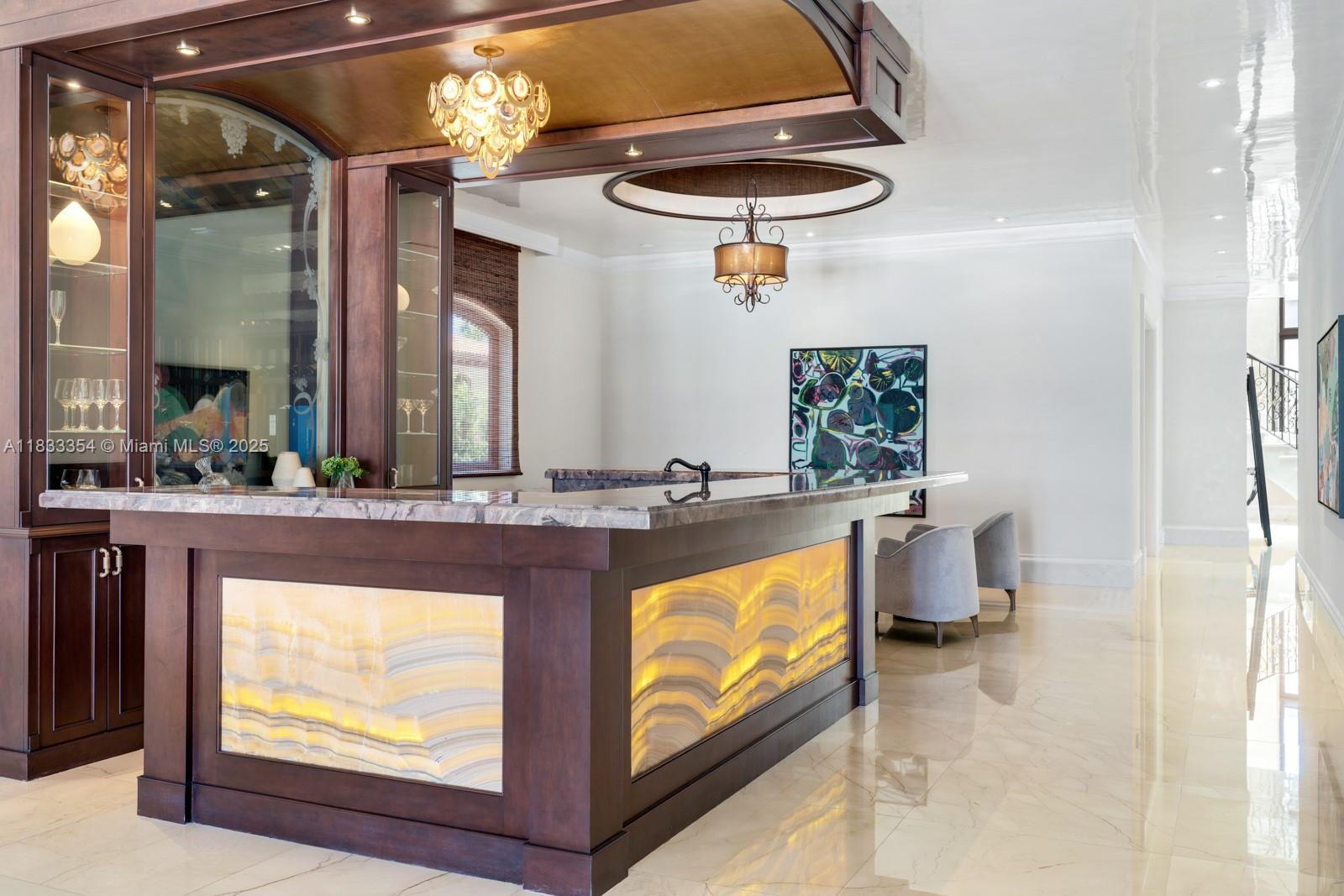 198 Palm Ave Miami Beach, FL 33139 198 Palm Ave Miami Beach, FL 33139