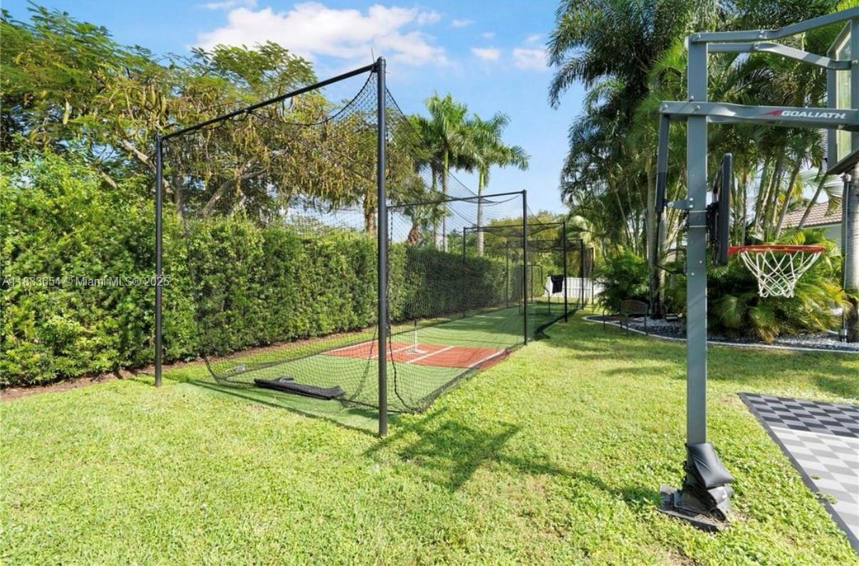 14095 NW 22nd Ct Pembroke Pines, FL 33028