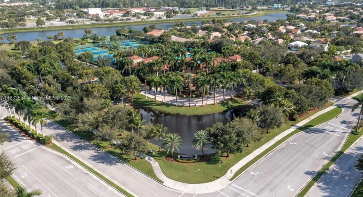 14095 NW 22nd Ct Pembroke Pines, FL 33028