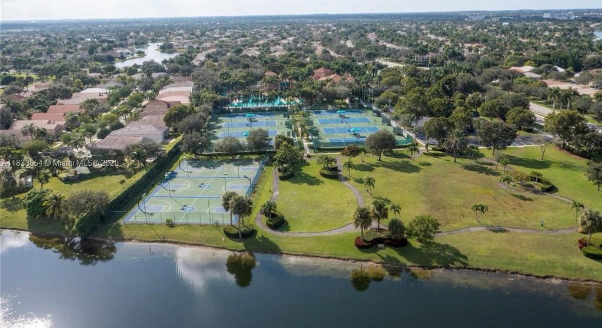 14095 NW 22nd Ct Pembroke Pines, FL 33028