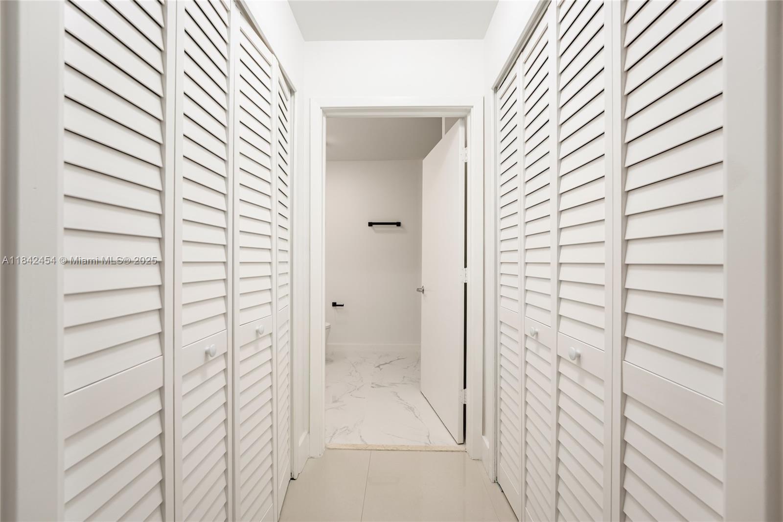 2020 Prairie Ave #205 Miami Beach, FL 33139