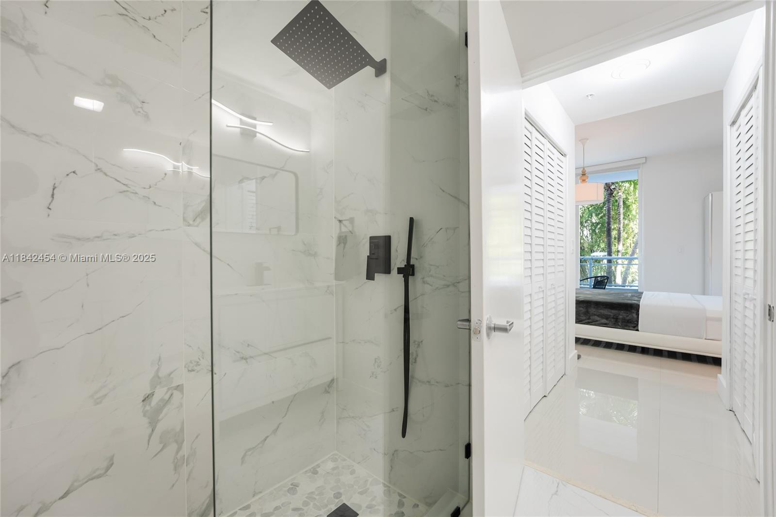 2020 Prairie Ave #205 Miami Beach, FL 33139