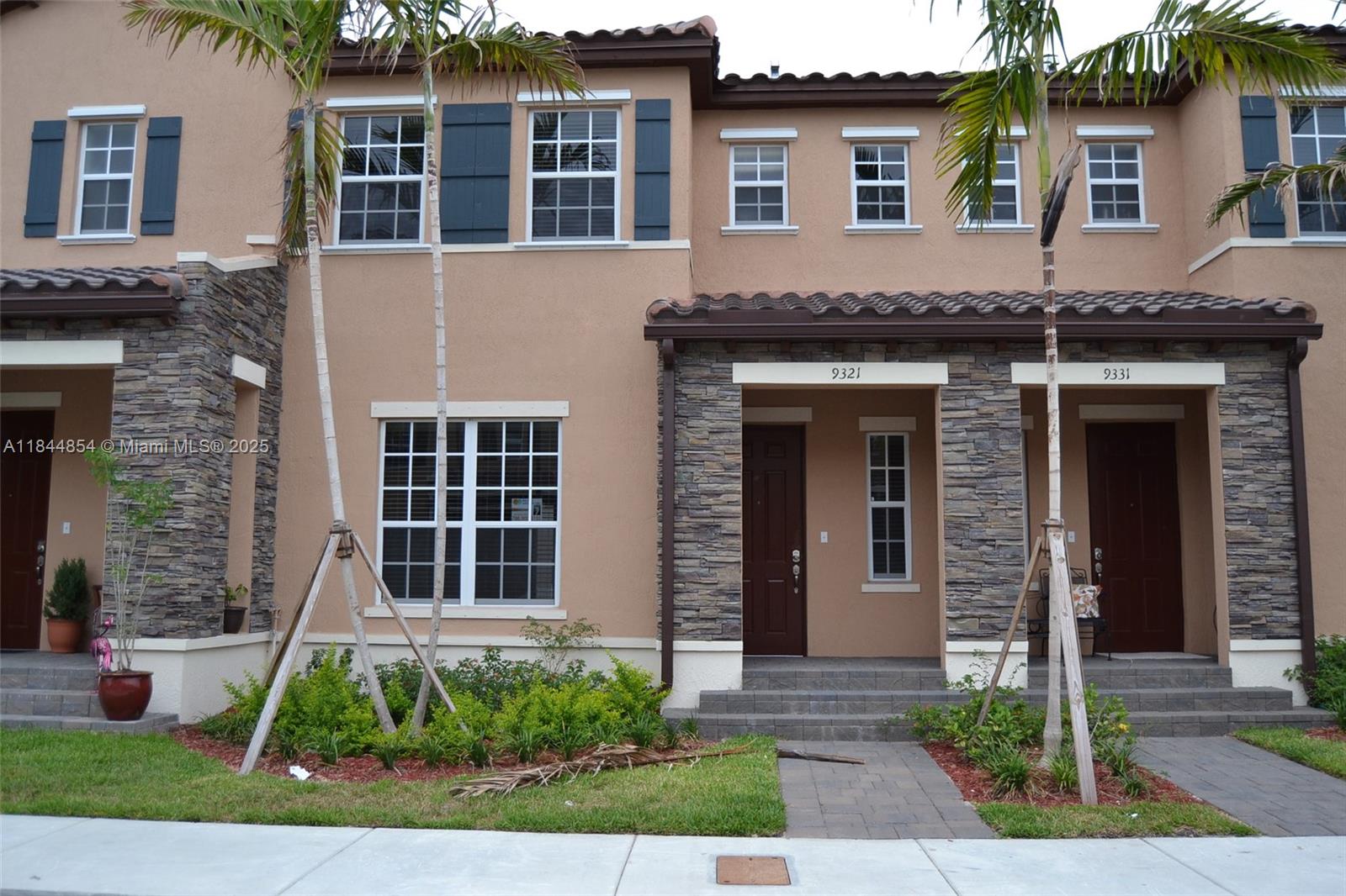 9321 SW 171st Ave #9321