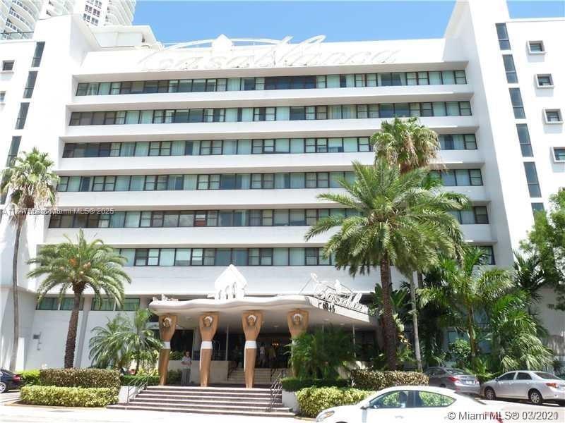 6345 Collins Ave #PH-21