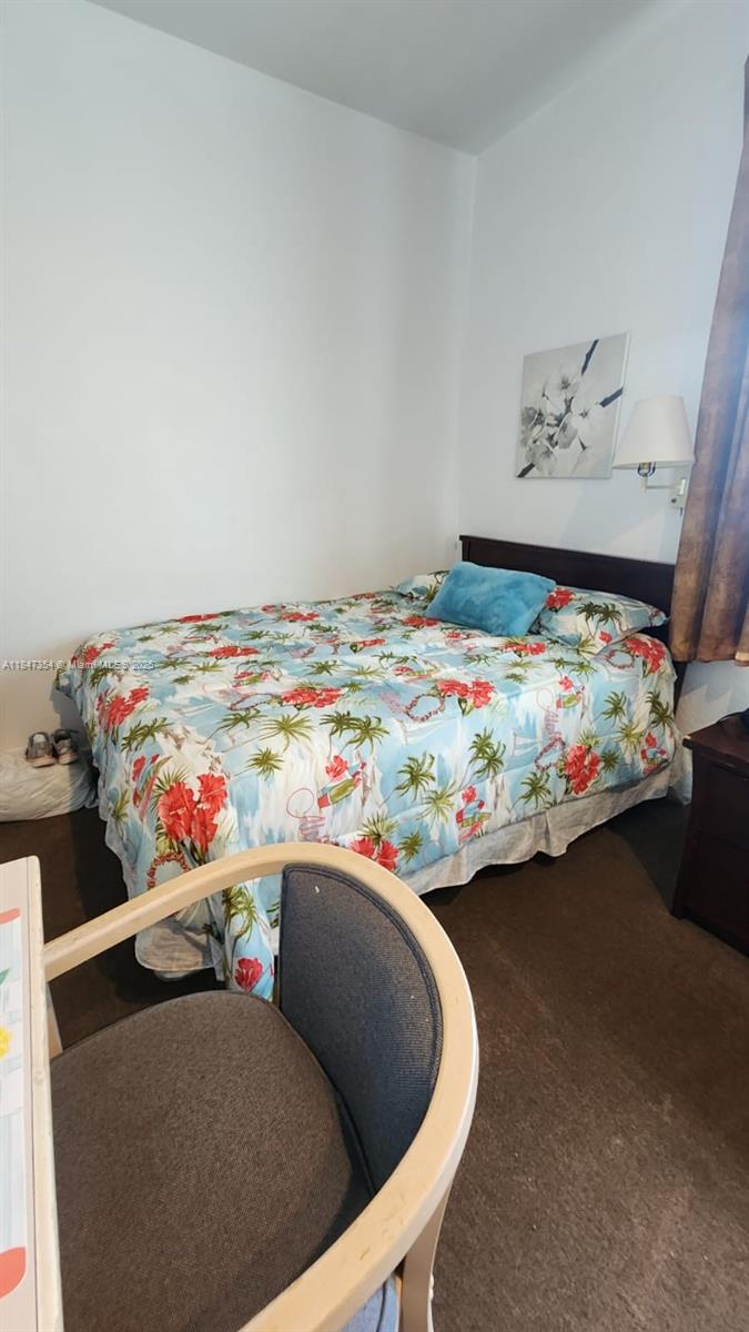 6345 Collins Ave #PH-21 Miami Beach, FL 33141