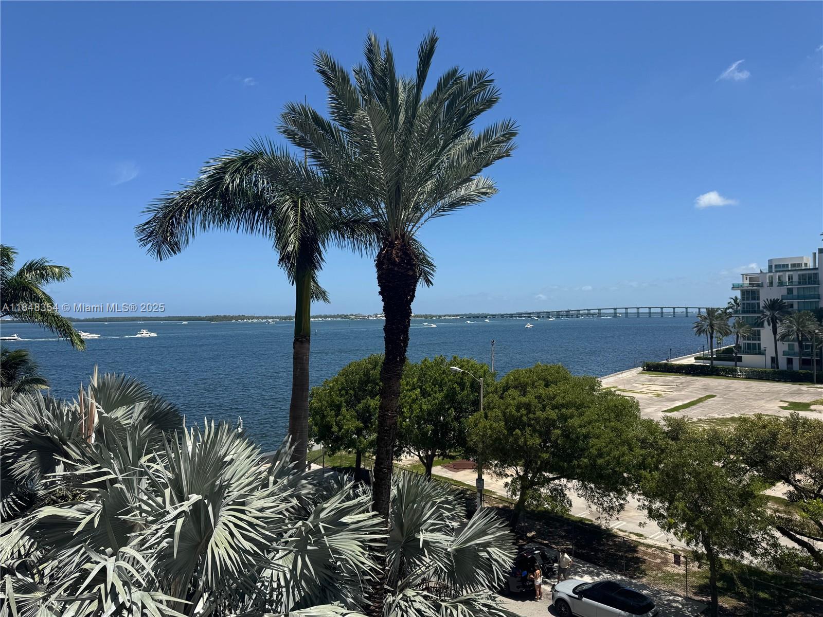 1155 Brickell Bay Dr #307