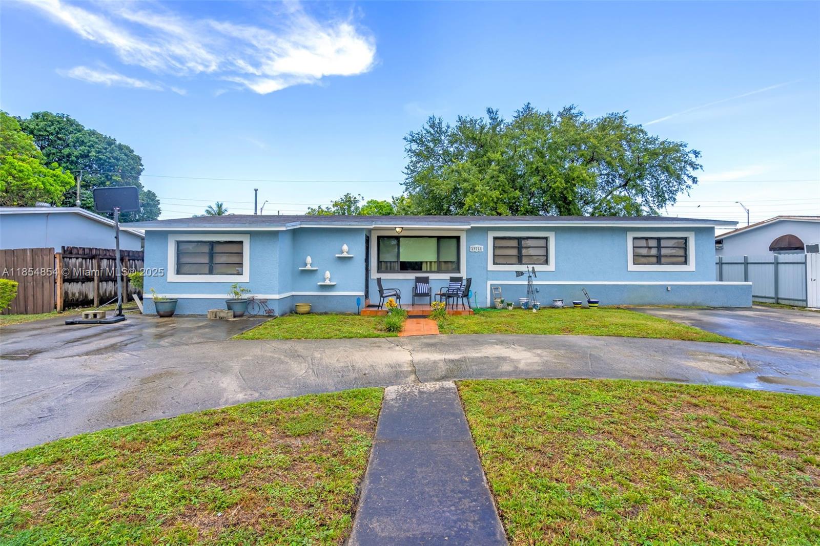 19211 NW 37th Ct