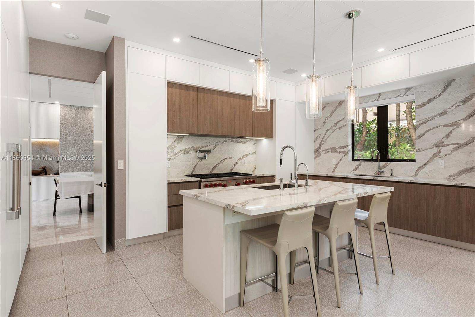 70 Camden Dr Bal Harbour, FL 33154 70 Camden Dr Bal Harbour, FL 33154