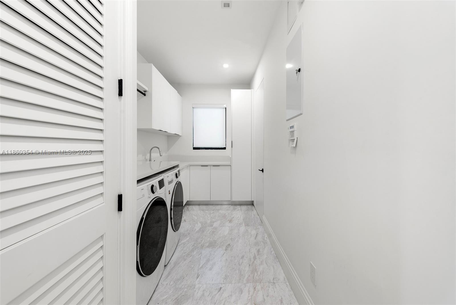 70 Camden Dr Bal Harbour, FL 33154 70 Camden Dr Bal Harbour, FL 33154