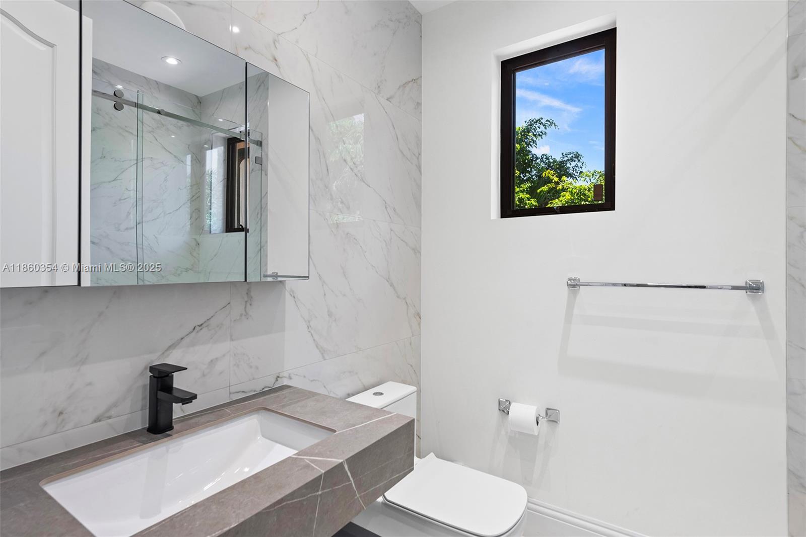 70 Camden Dr Bal Harbour, FL 33154 70 Camden Dr Bal Harbour, FL 33154