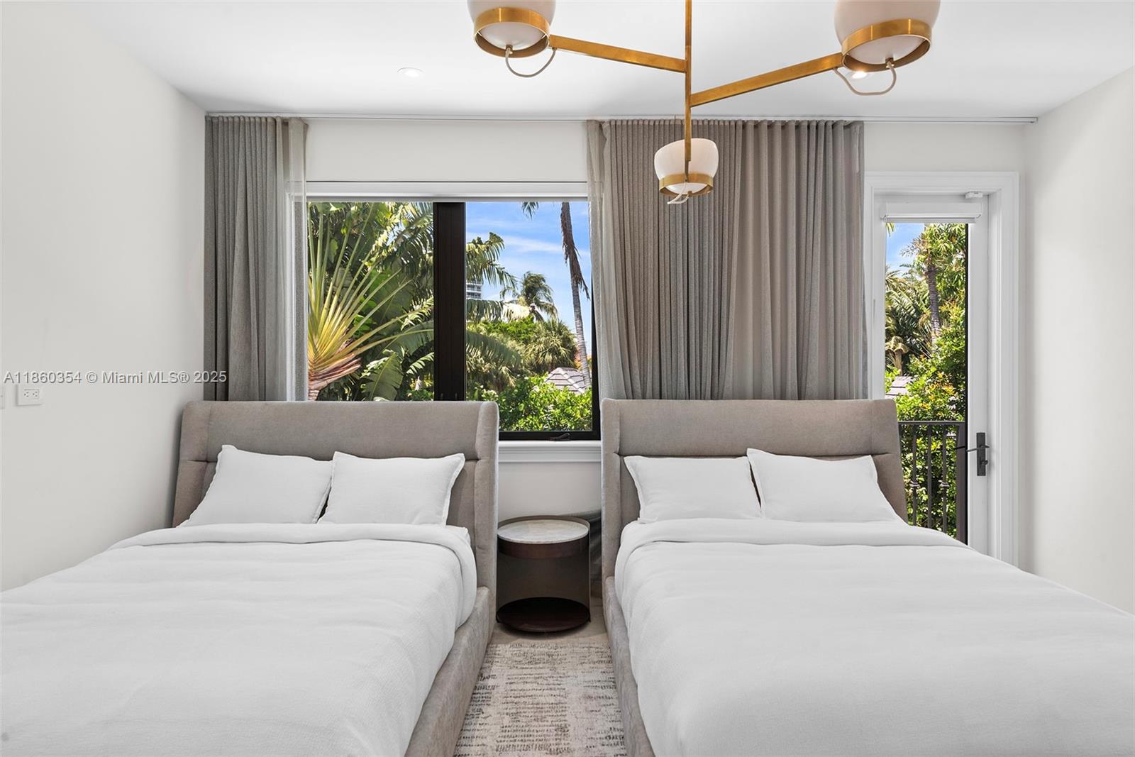 70 Camden Dr Bal Harbour, FL 33154 70 Camden Dr Bal Harbour, FL 33154