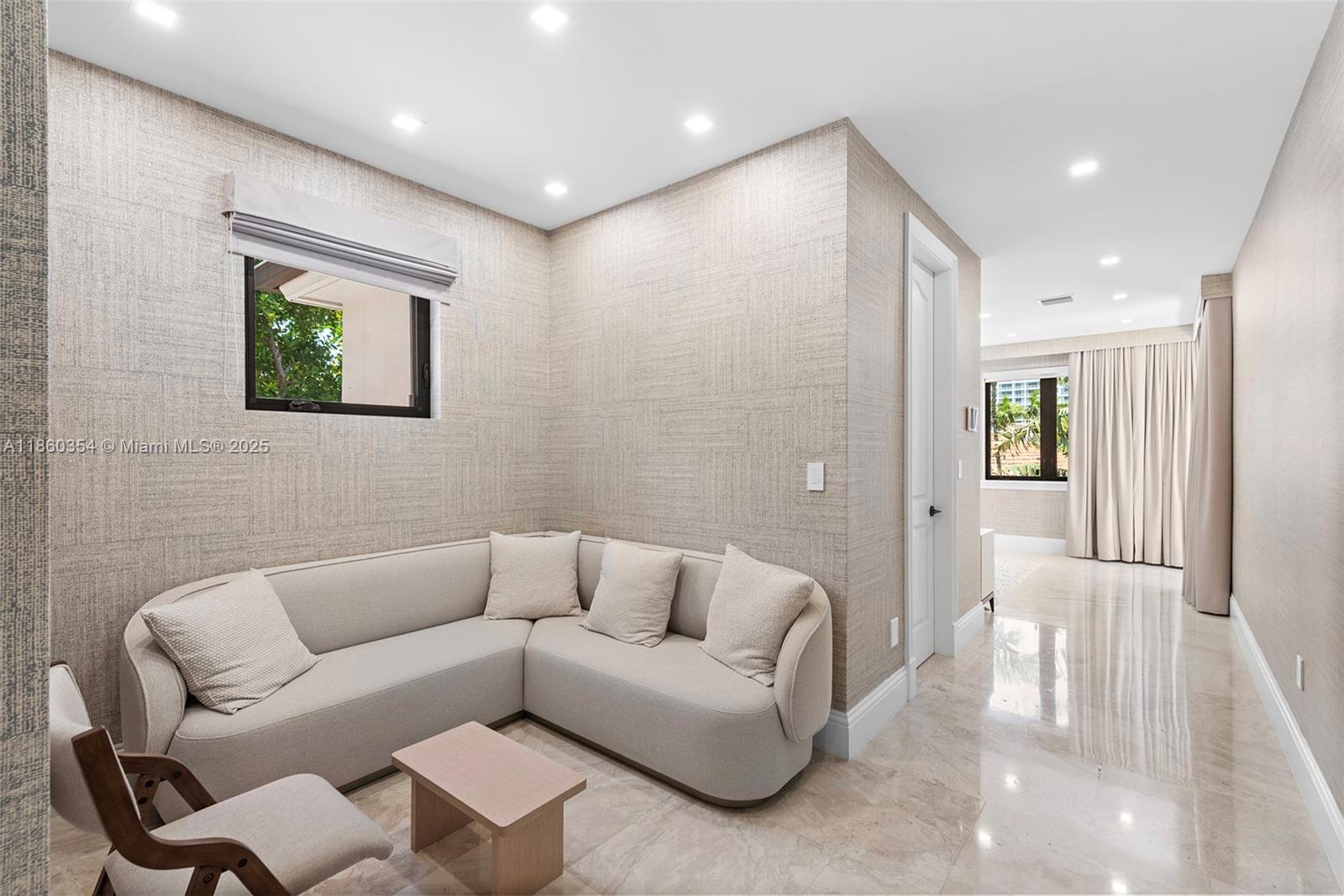 70 Camden Dr Bal Harbour, FL 33154 70 Camden Dr Bal Harbour, FL 33154