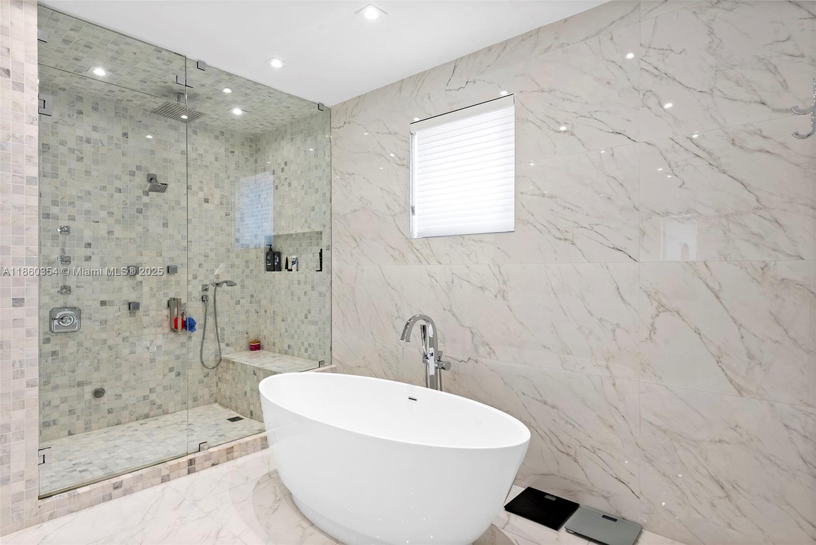 70 Camden Dr Bal Harbour, FL 33154 70 Camden Dr Bal Harbour, FL 33154