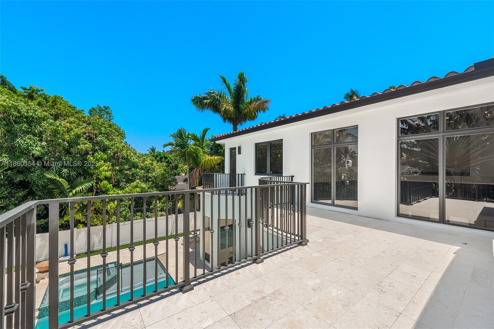 70 Camden Dr Bal Harbour, FL 33154 70 Camden Dr Bal Harbour, FL 33154