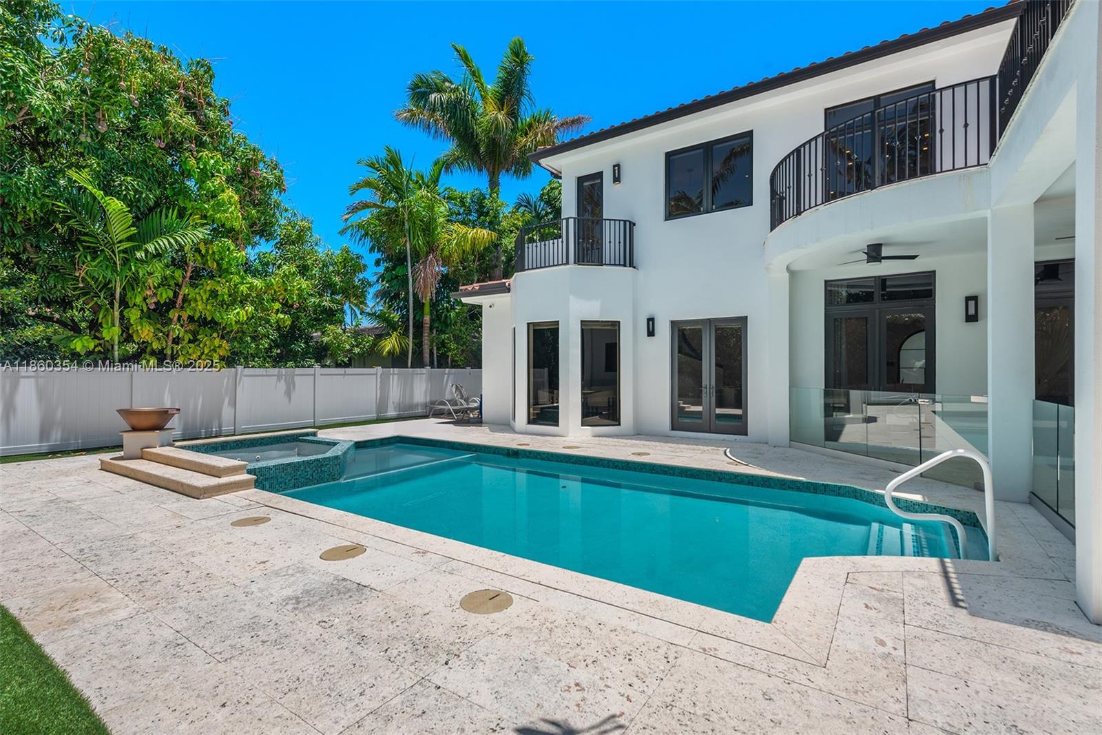 70 Camden Dr Bal Harbour, FL 33154 70 Camden Dr Bal Harbour, FL 33154