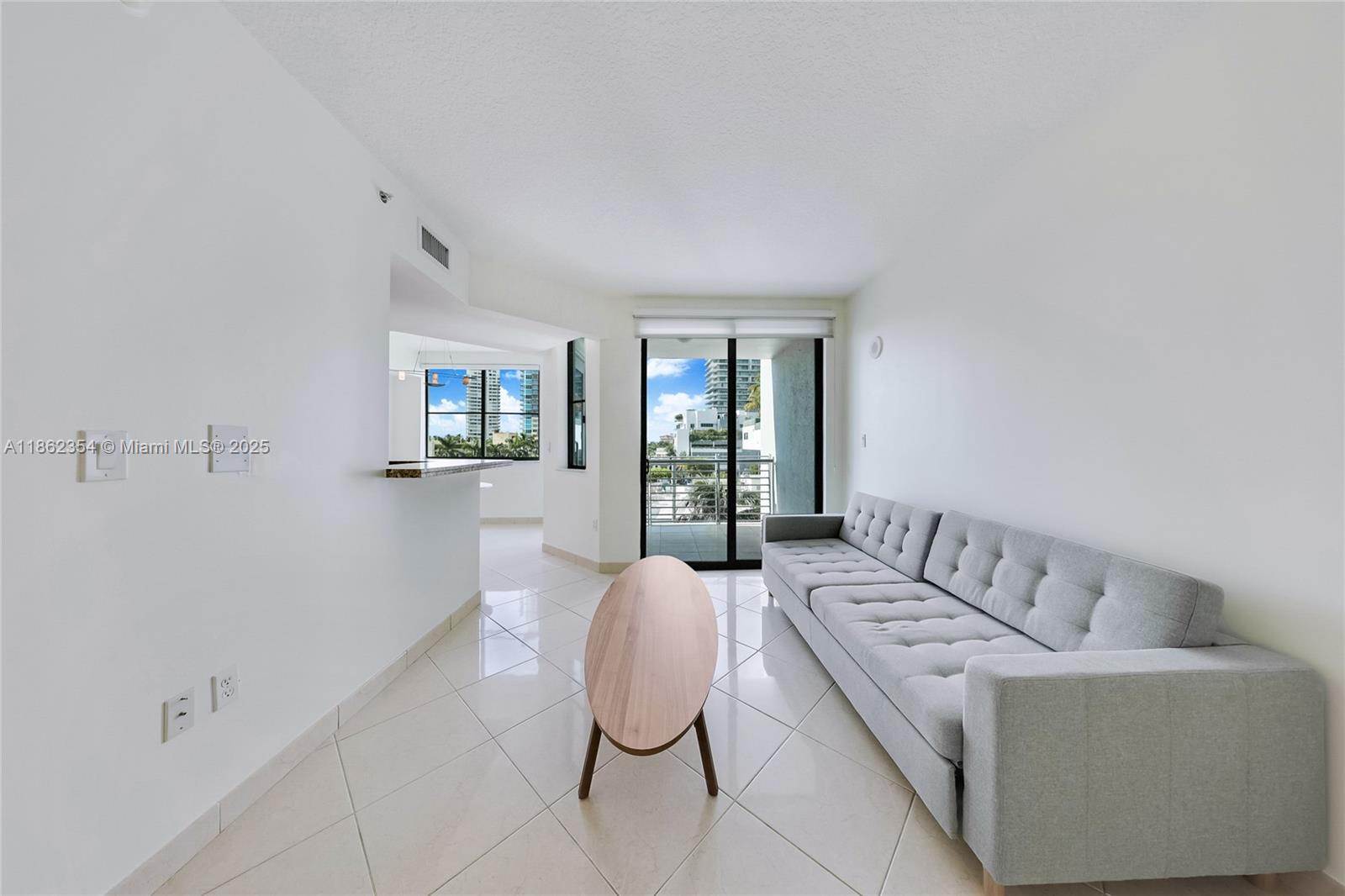 image Cosmopolitan South Beach2