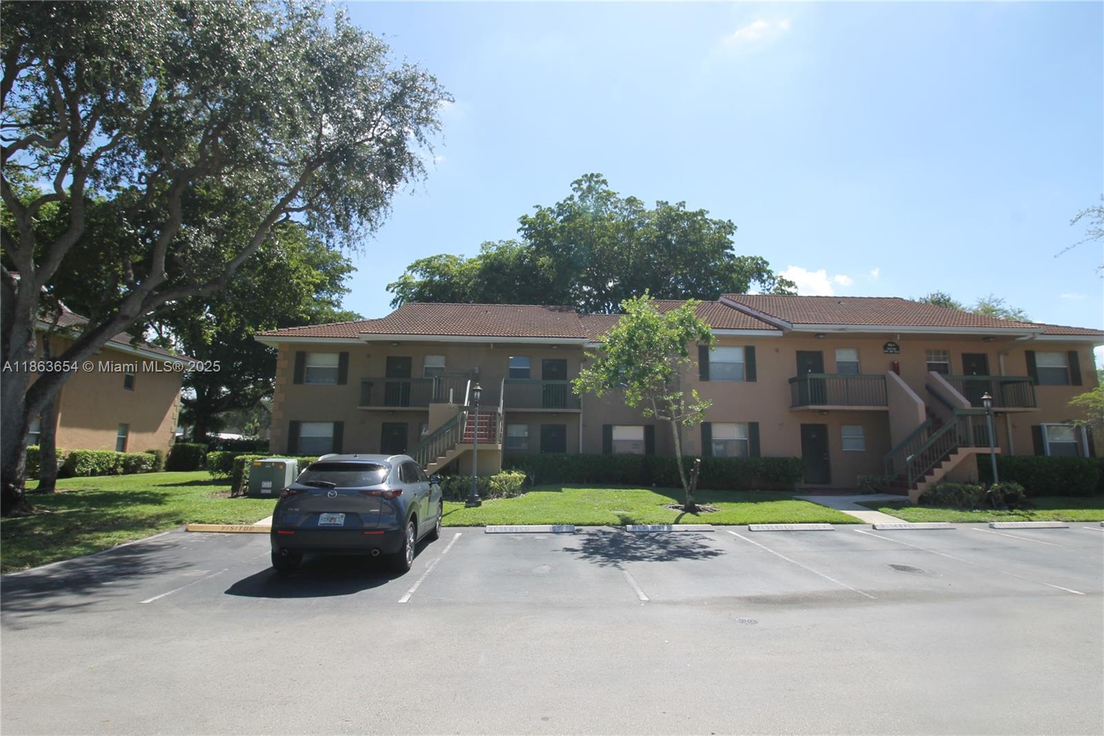 721 NW 103rd Ter #202