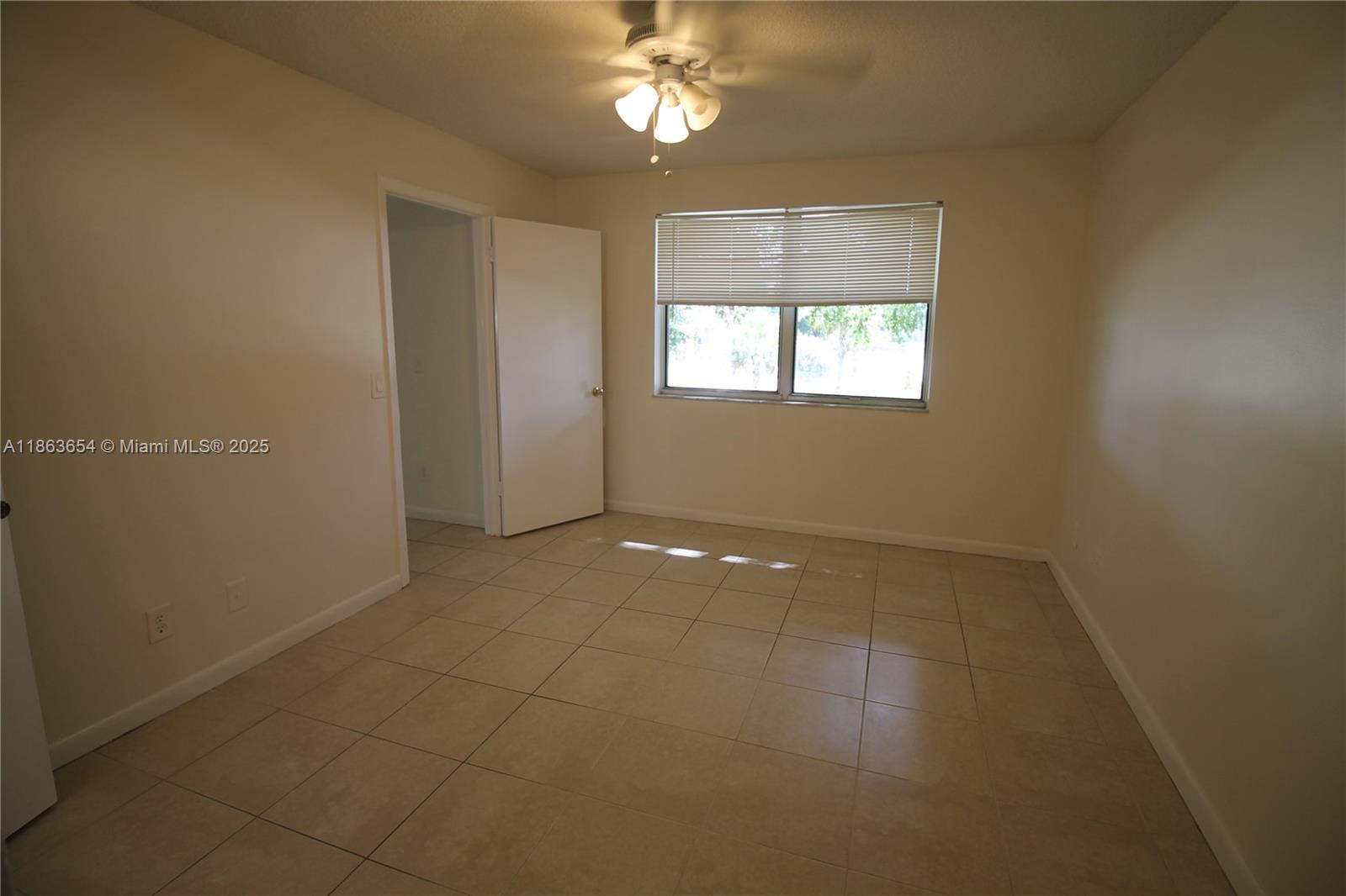 721 NW 103rd Ter #202 Pembroke Pines, FL 33026