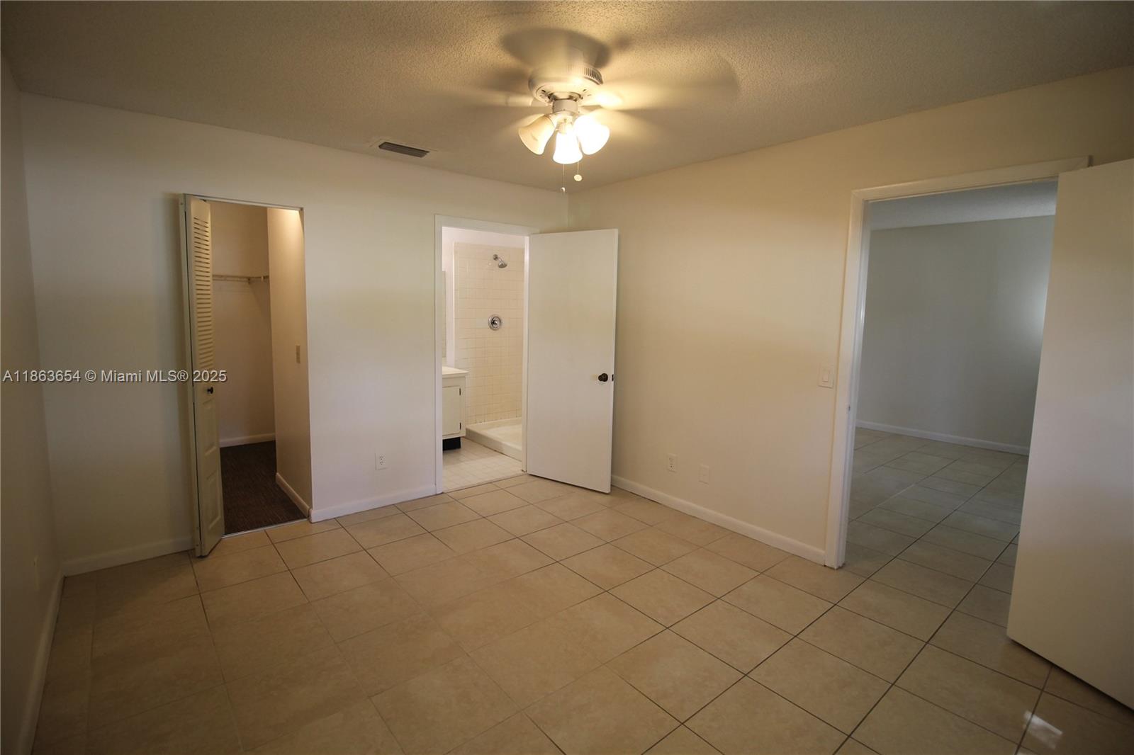 721 NW 103rd Ter #202 Pembroke Pines, FL 33026