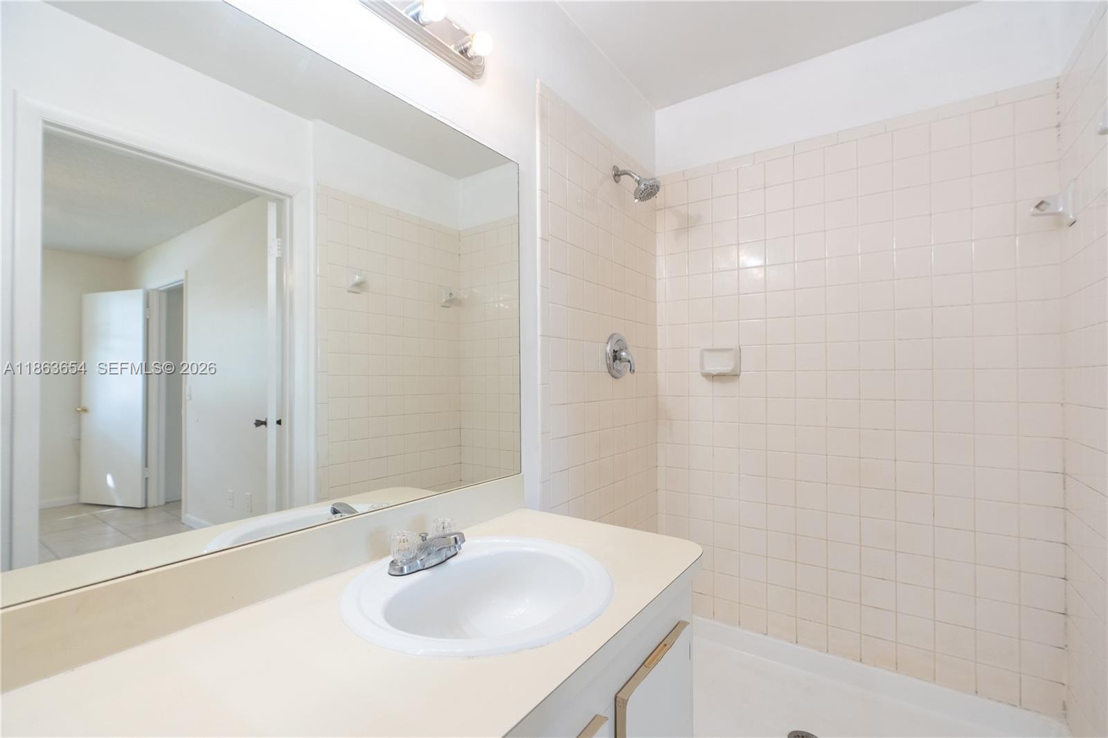 721 NW 103rd Ter #202 Pembroke Pines, FL 33026