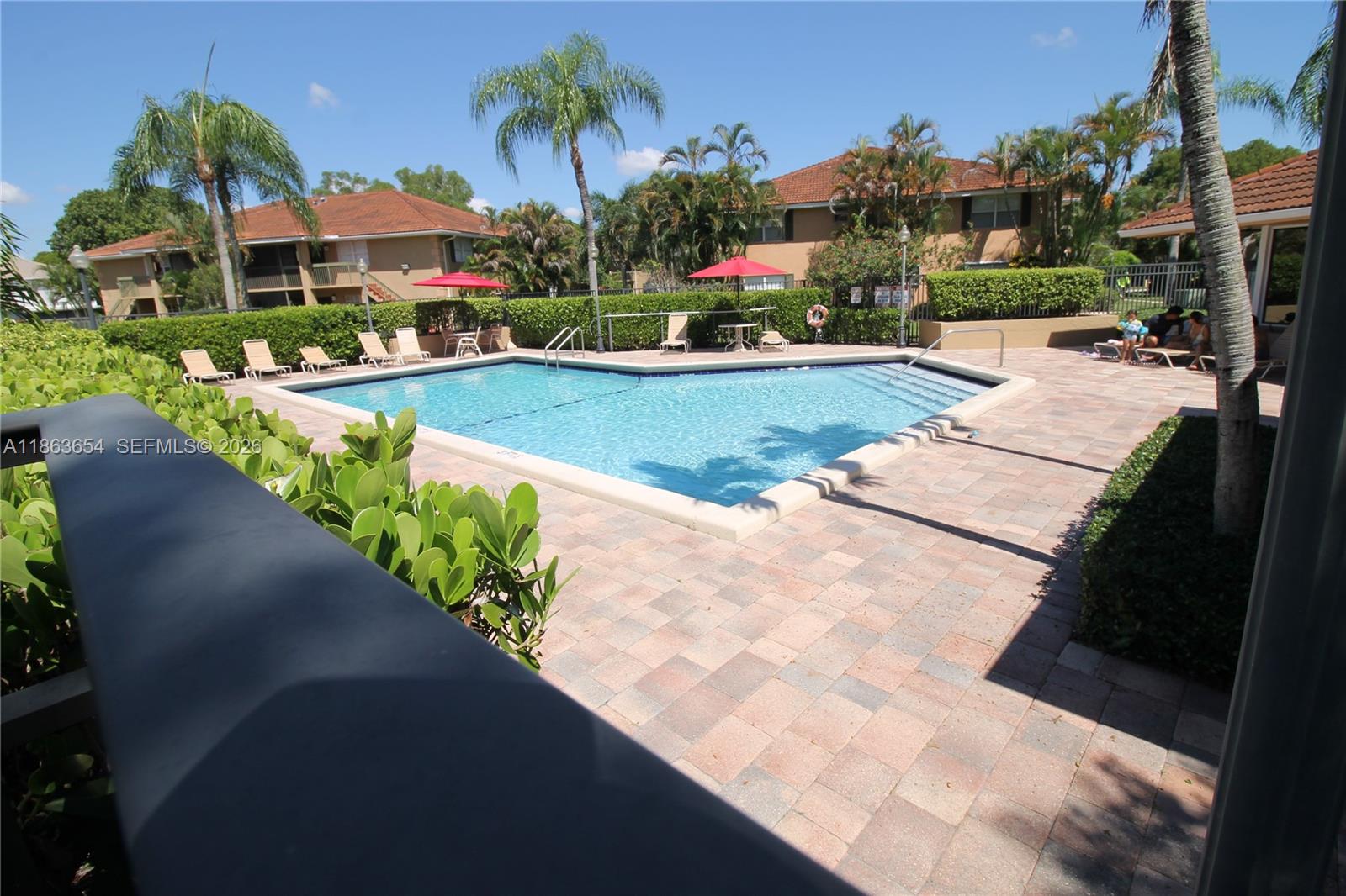 721 NW 103rd Ter #202 Pembroke Pines, FL 33026