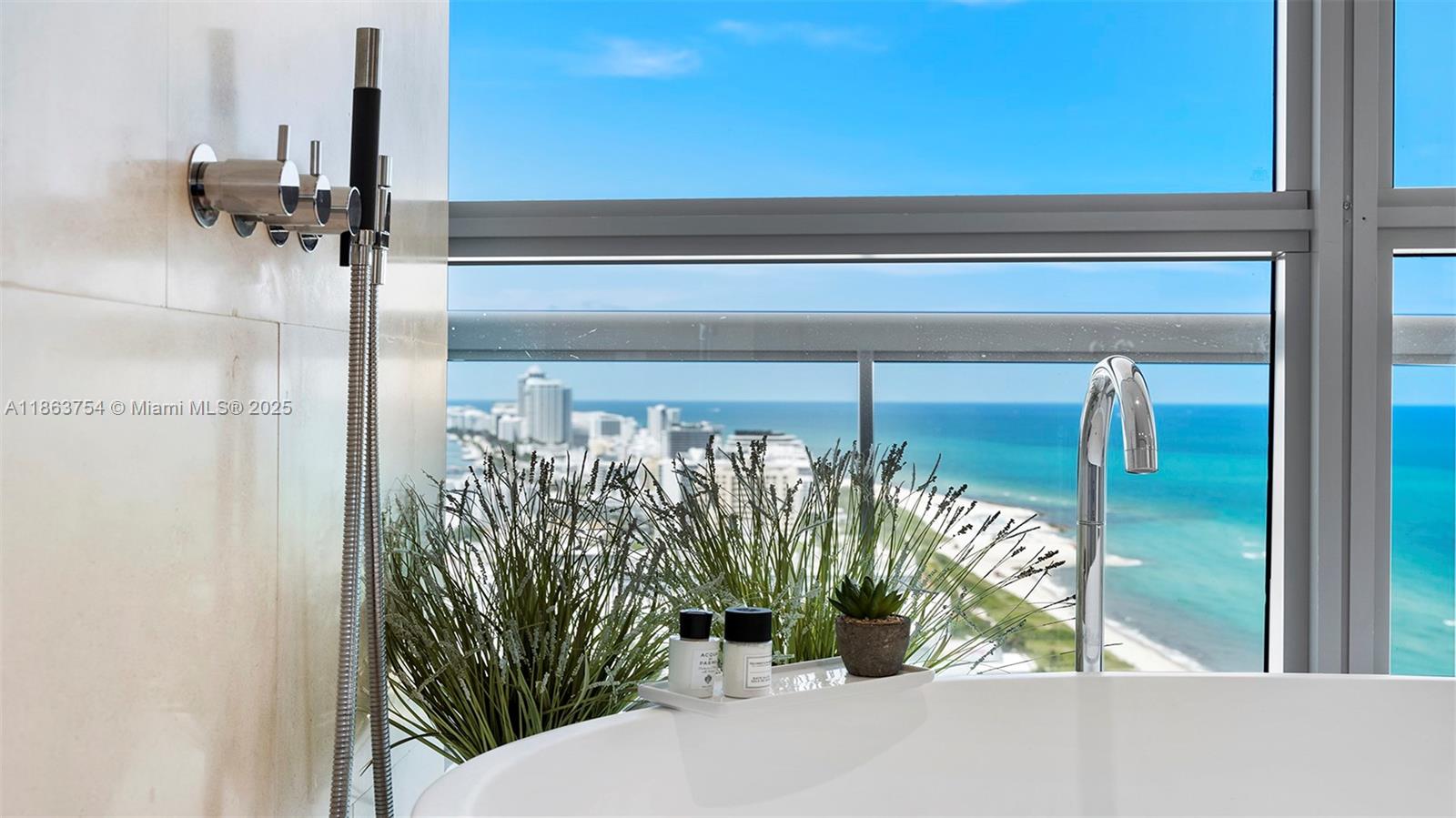 image The Setai25