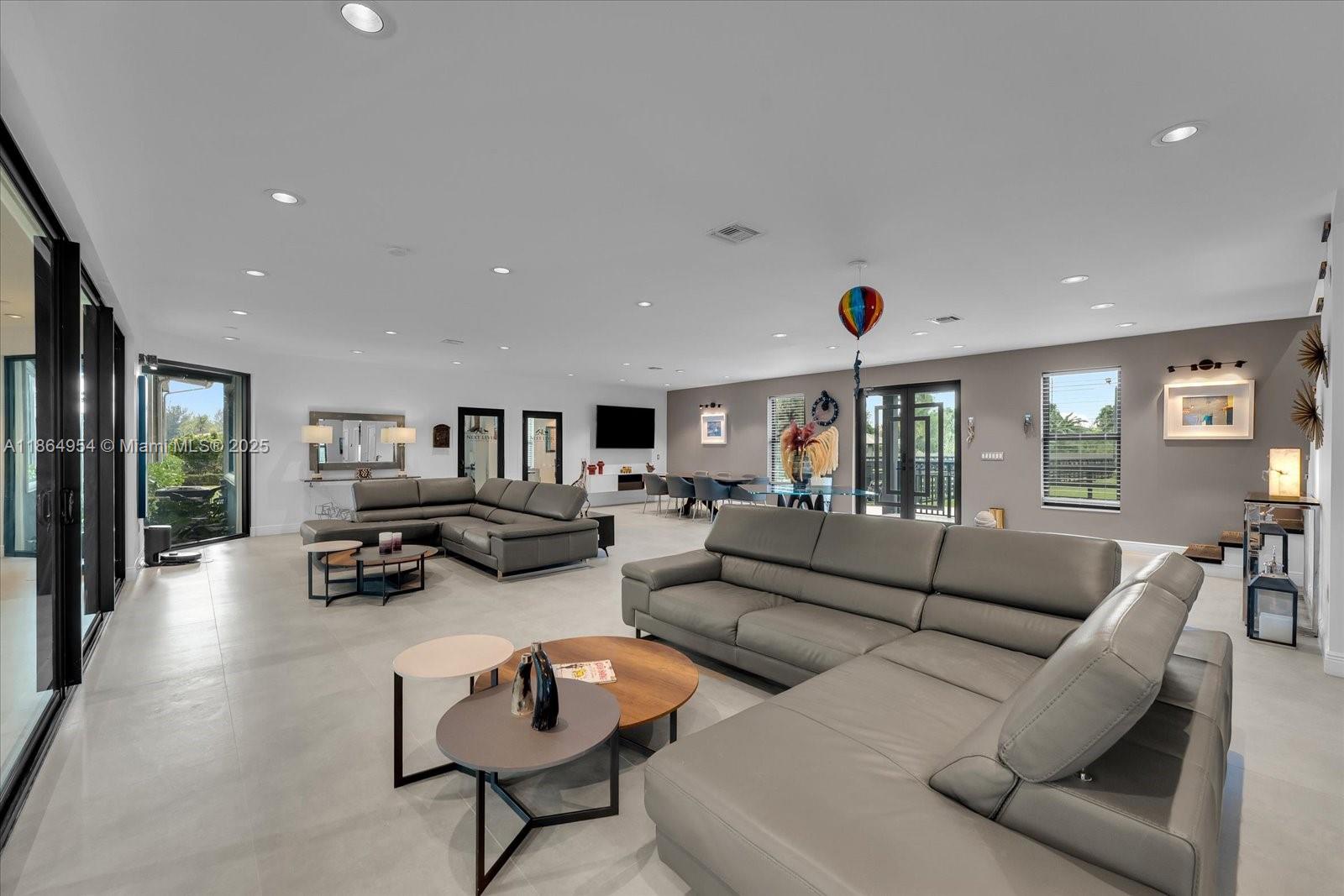 2625 SW 148th Ave Davie, FL 33331