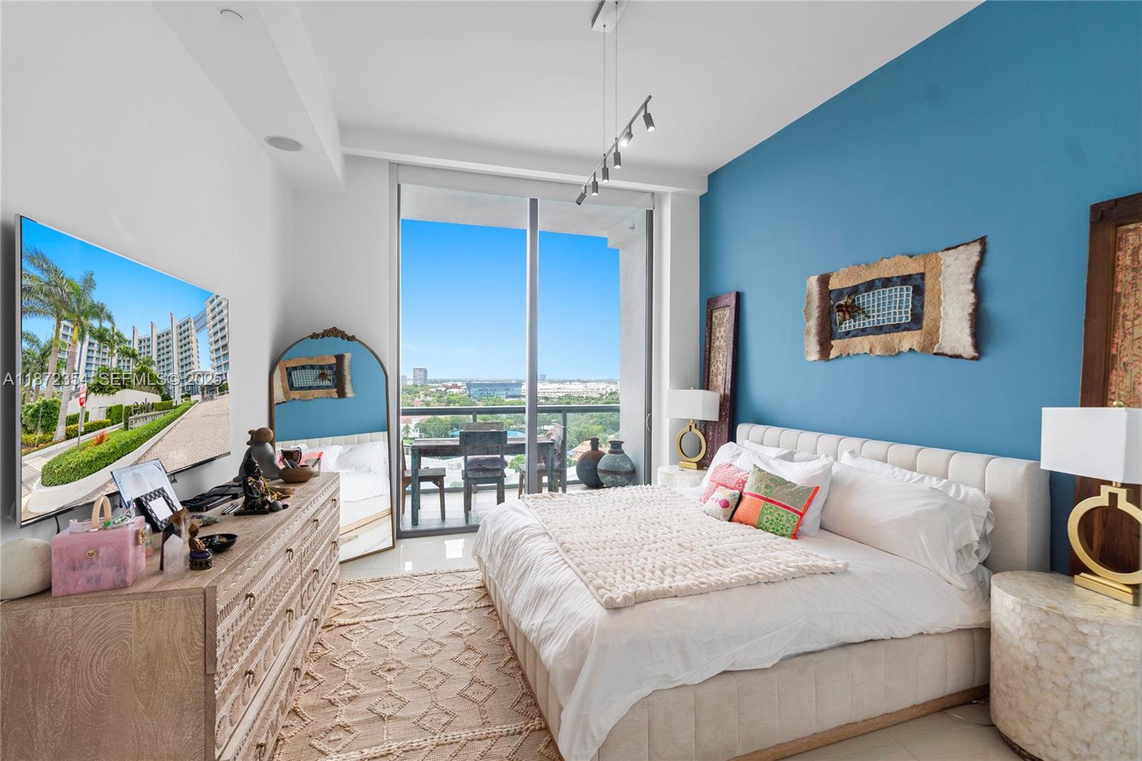 image Echo Aventura39