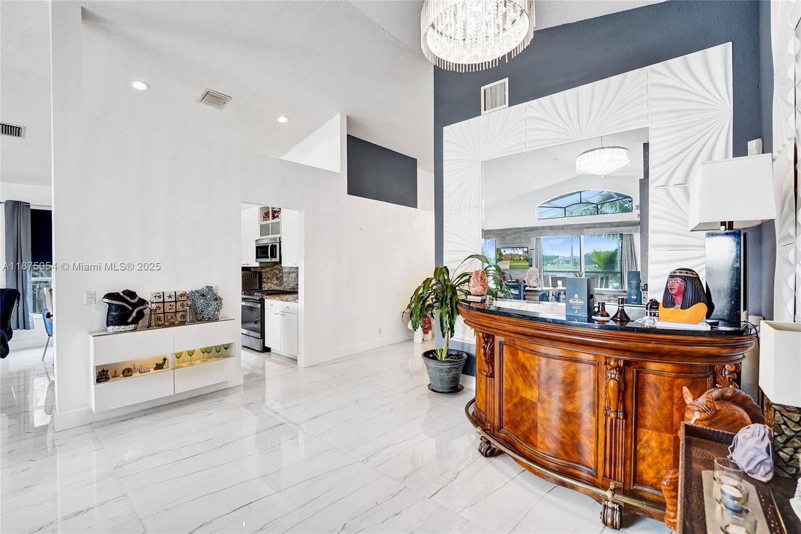 1947 NW 130th Ave Pembroke Pines, FL 33028