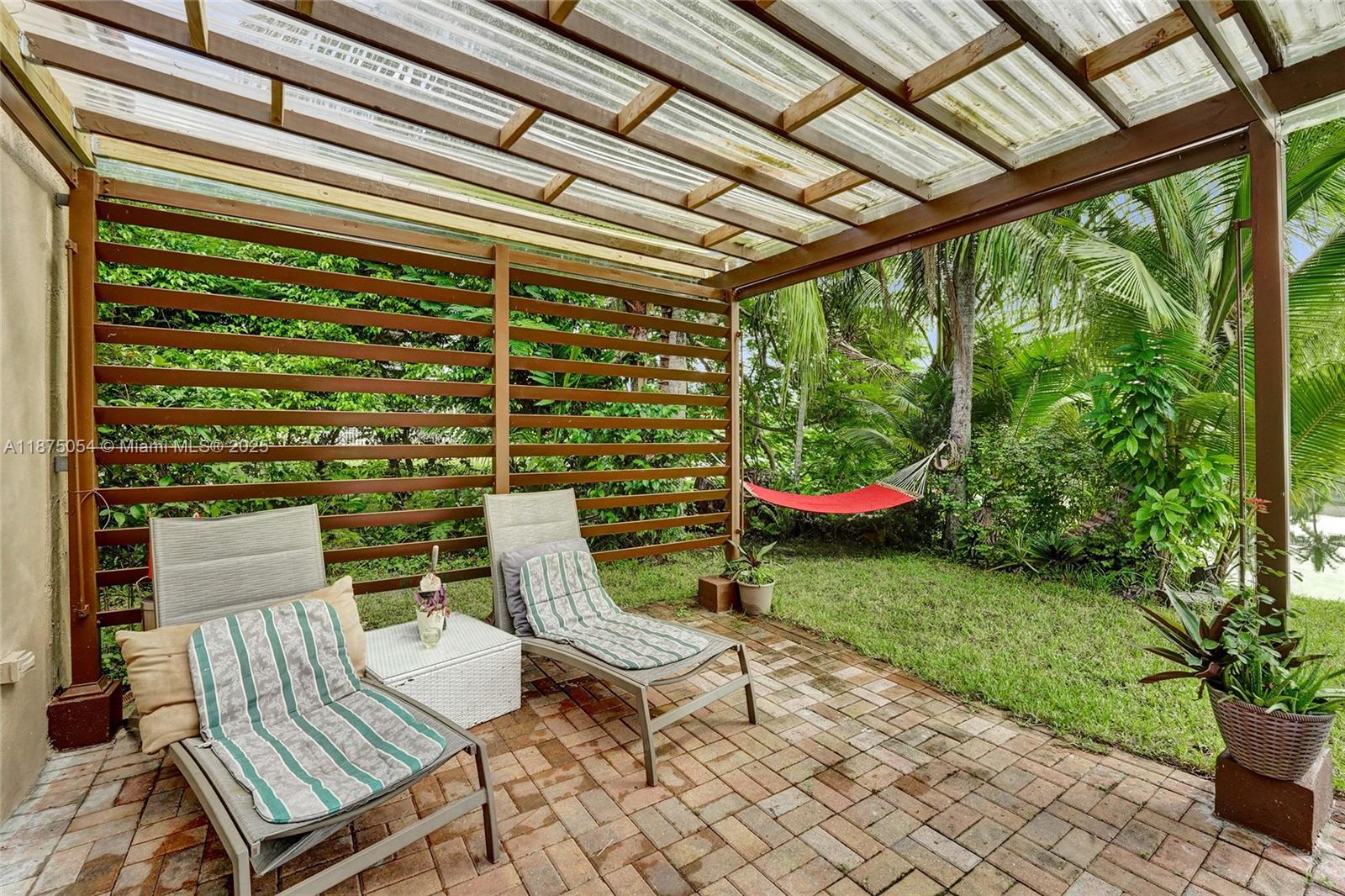 1947 NW 130th Ave Pembroke Pines, FL 33028