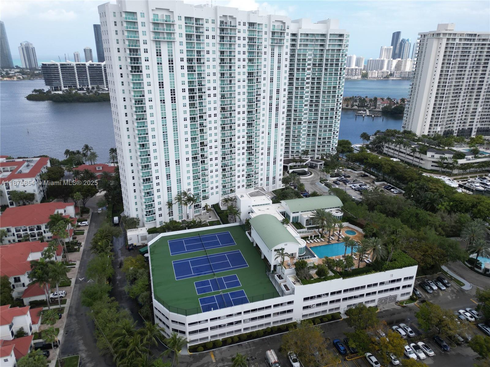 image The Peninsula Ii Condo27
