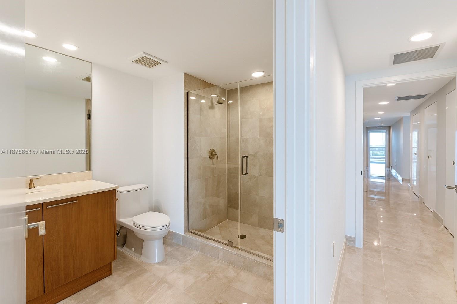 image The Peninsula Ii Condo34