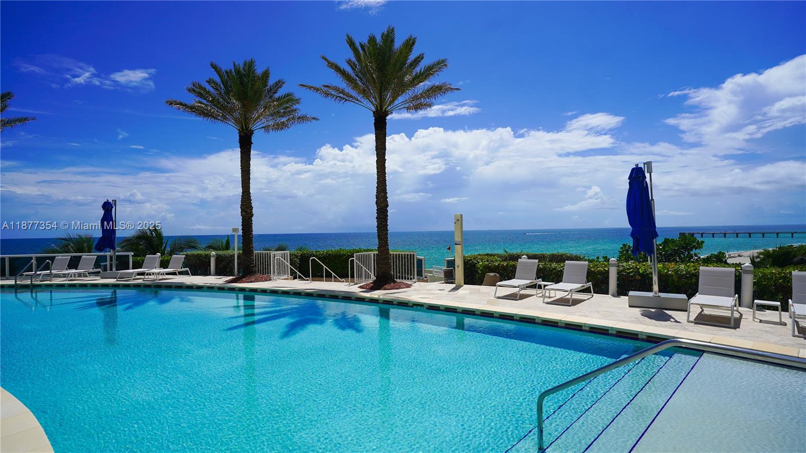 image Ocean Four Condo11