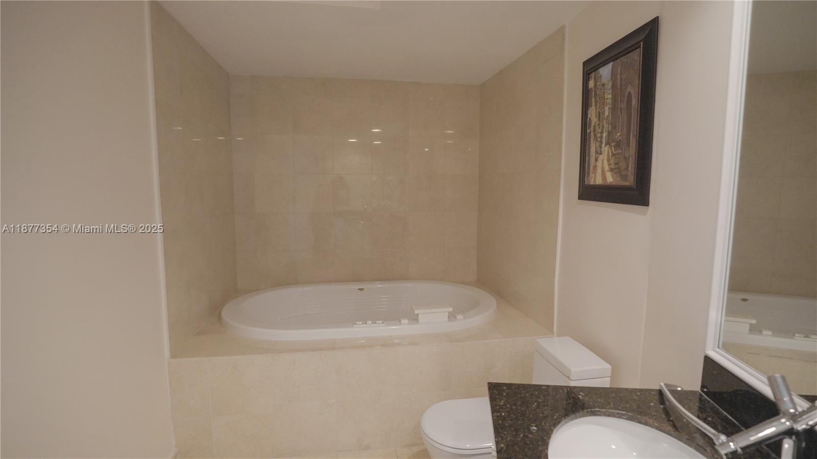 image Ocean Four Condo41