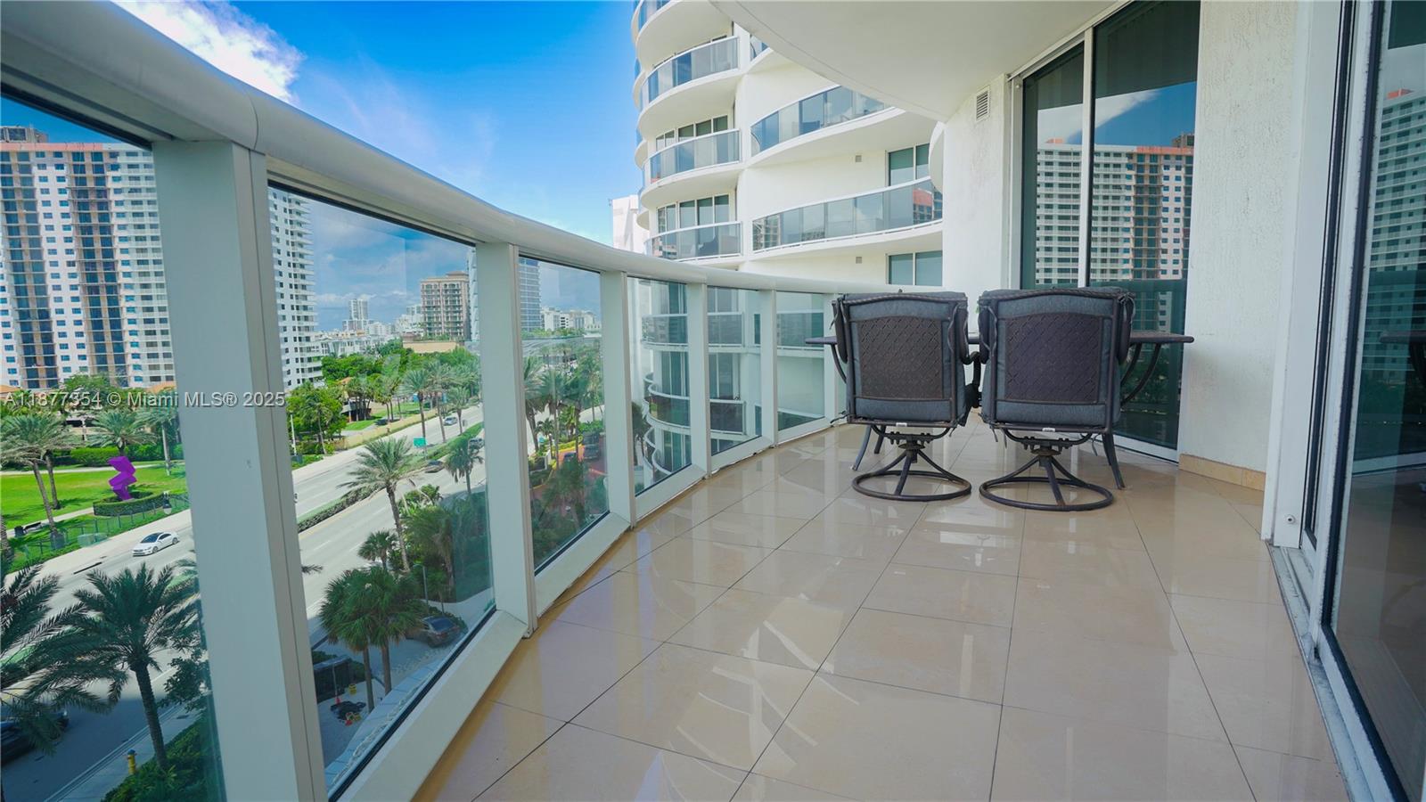 image Ocean Four Condo47