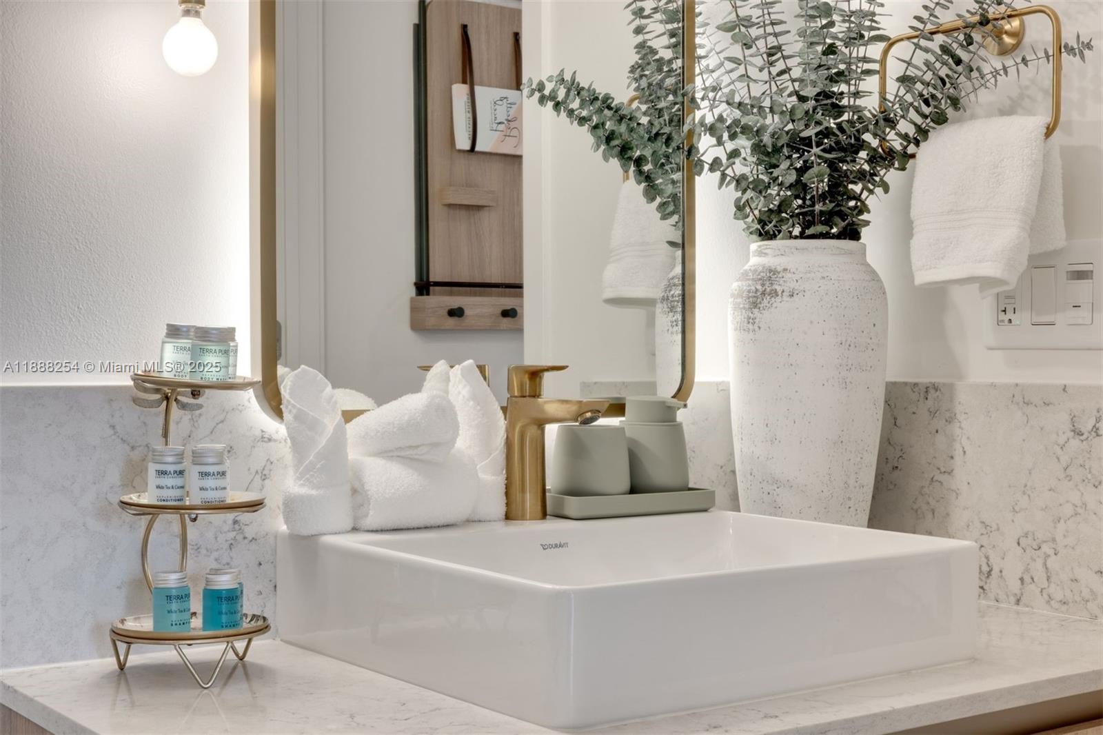 image Natiivo Miami Condo9