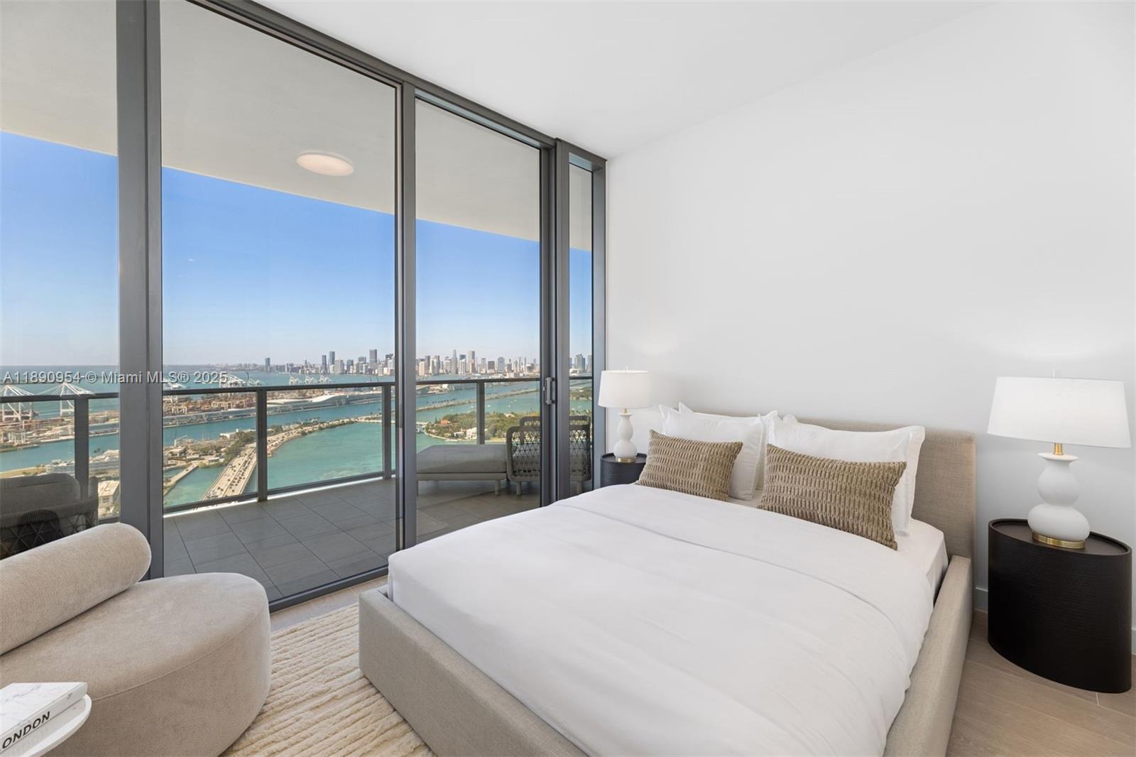 500 Alton Rd #4202 Miami Beach, FL 33139