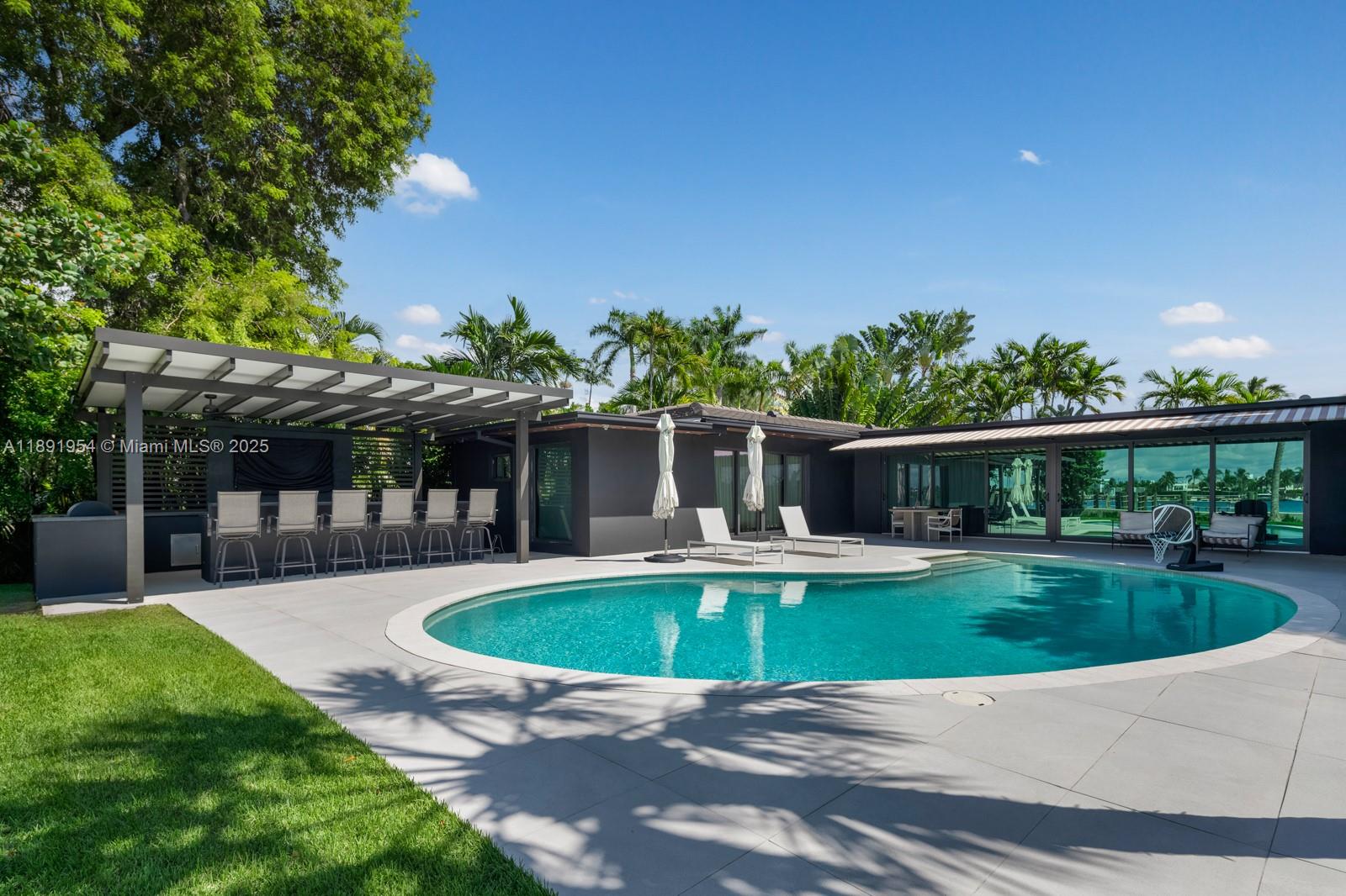 1155+1165 N Biscayne Pt Rd Miami Beach, FL 33141 1155+1165 N Biscayne Pt Rd Miami Beach, FL 33141