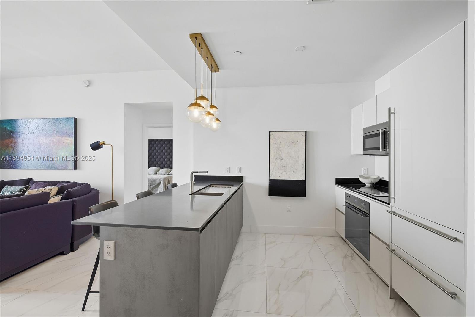 image 1010 Brickell10