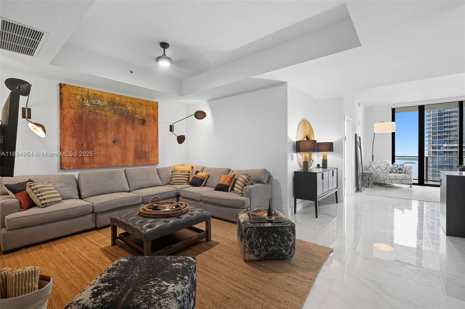 image 1010 Brickell23