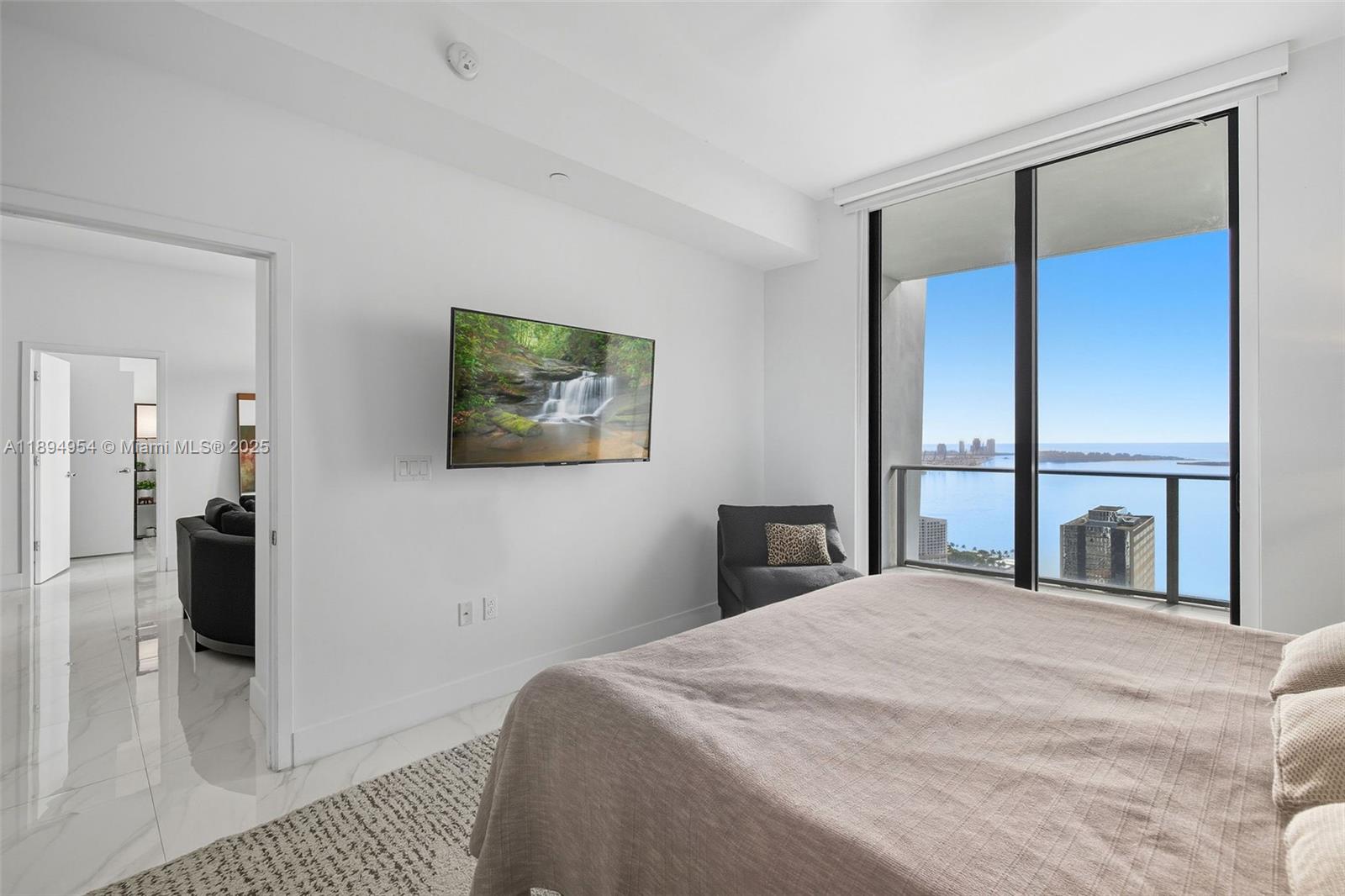 image 1010 Brickell26