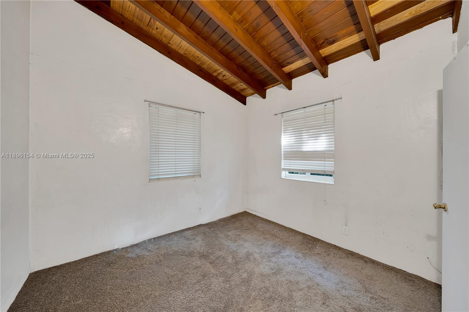 3577 Charles Ave Miami, FL 33133