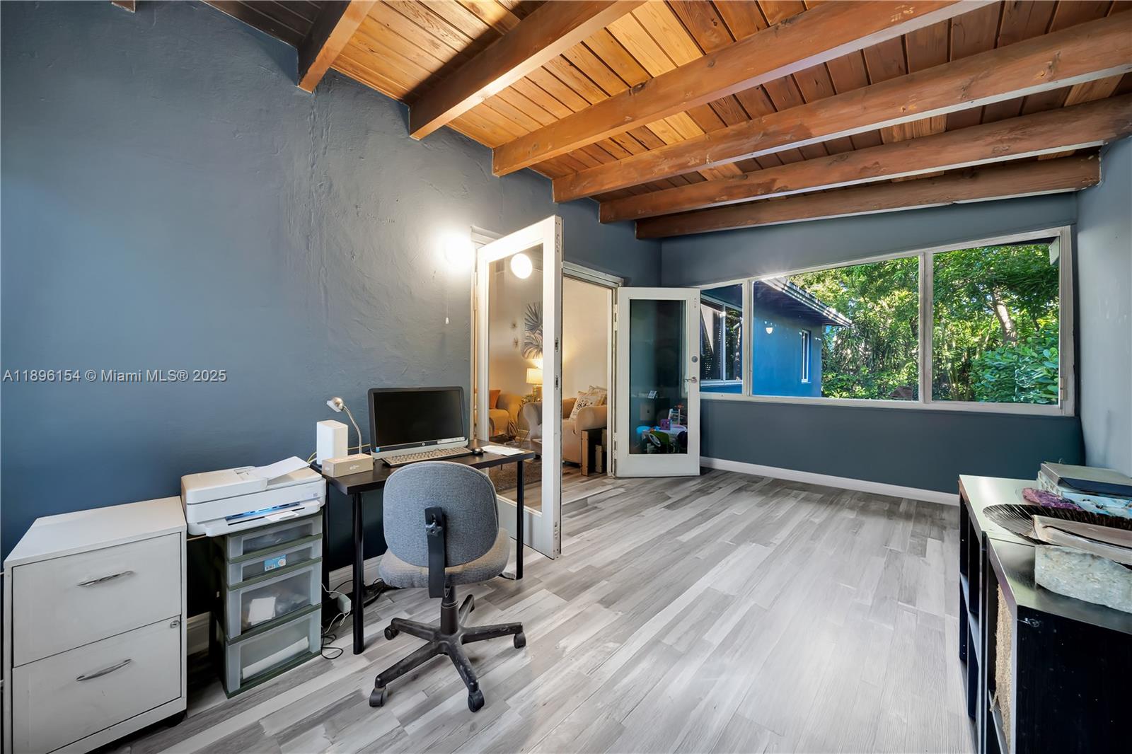 3577 Charles Ave Miami, FL 33133