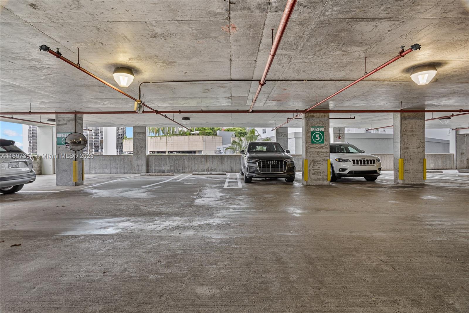 image The Emerald At Brickell28