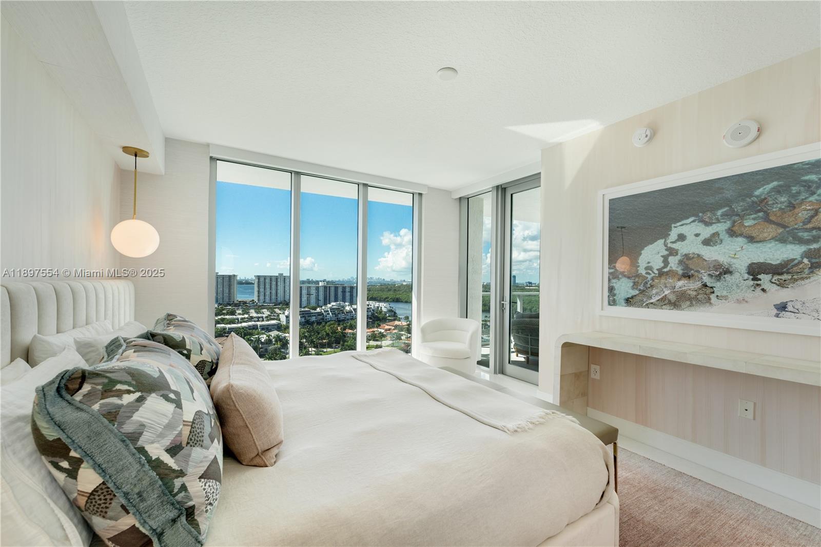 image Parque Towers Condo18