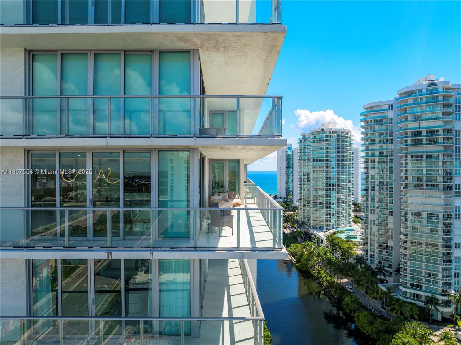 image Parque Towers Condo34