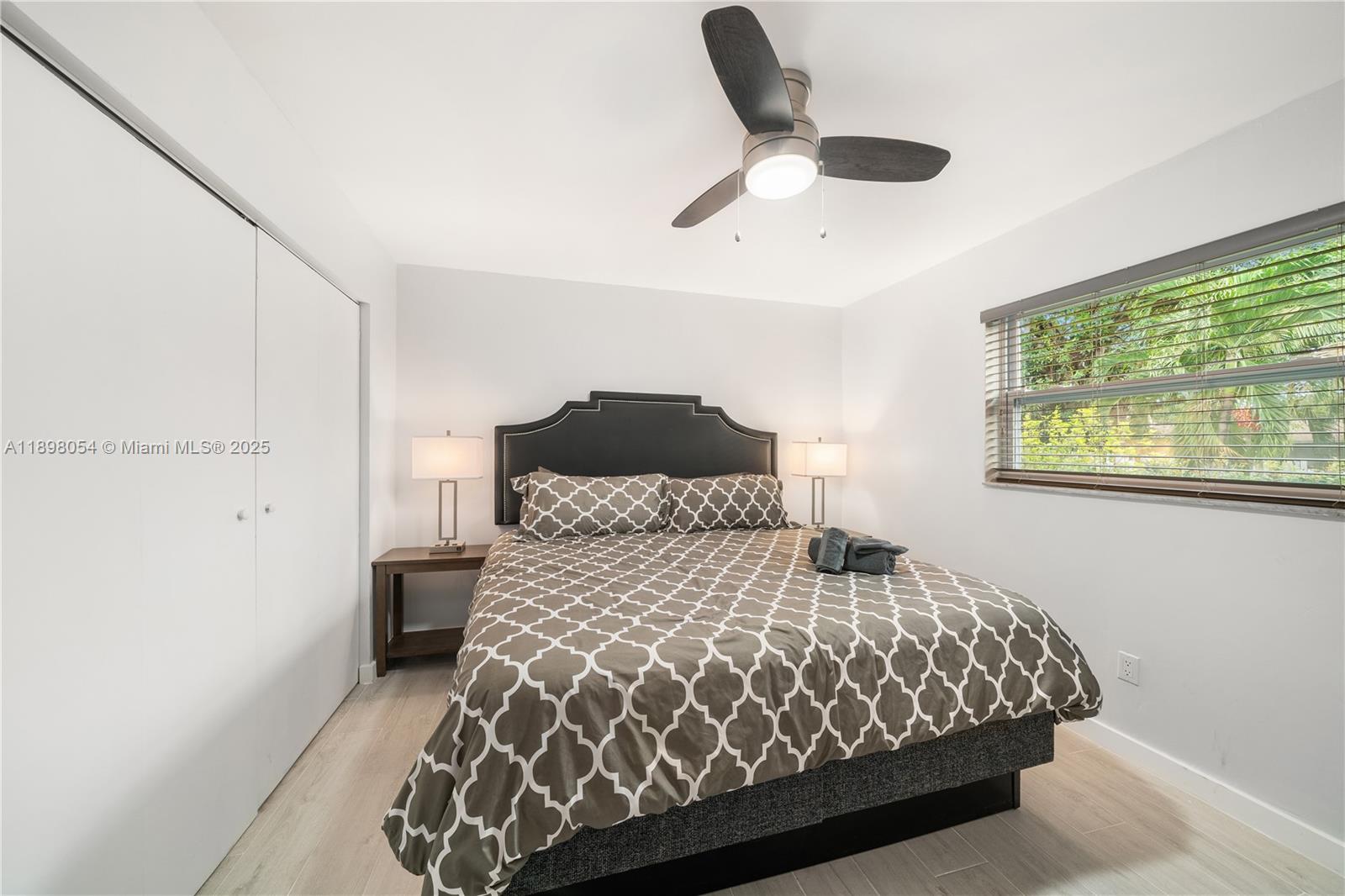 5037-5035 NW 5th Ave Miami, FL 33127